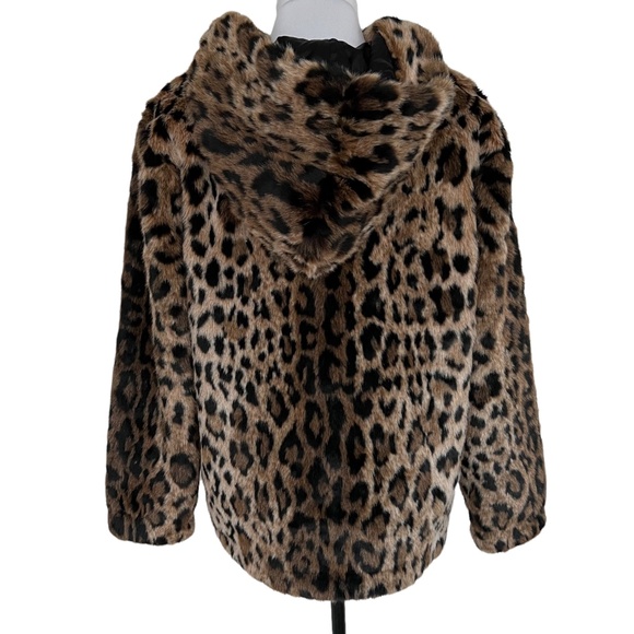 Aritzia Sunday Best Jinx hooded faux fur jacket - Picture 6 of 10